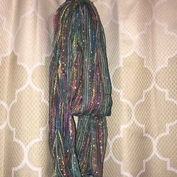 Minicci Accessories - Minicci Infinity Scarf